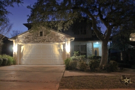 lone-star-luxury-homes-front-of-home-2