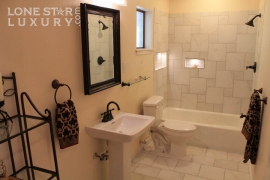 remodeled-bathrooom-real-estate-for-sale-in-south-austin-2