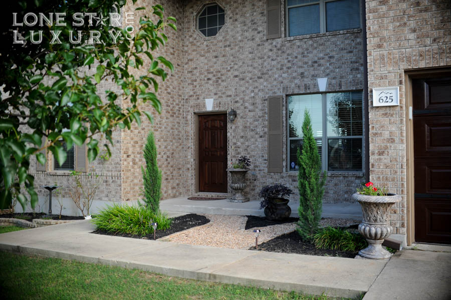 Lone Star Luxury Home for sale at 625 Dark Tree Ln Round Rock, Texas 78664 corresponds to Jay Pollack. 